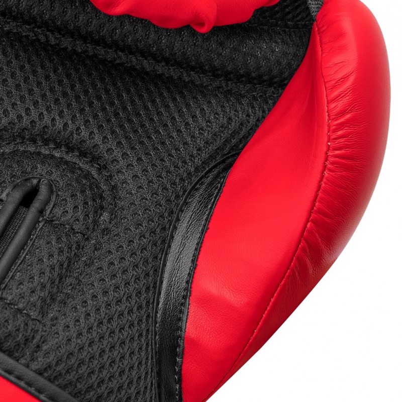 ../../aimeos/1.d/files/adidas-boxing-gloves-speed-tilt-150-red263623.jpeg