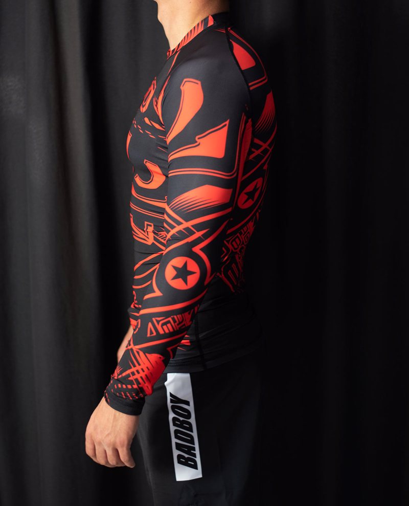 ../../aimeos/1.d/files/bad-boy-accelerate-rashguard-black275606.jpeg