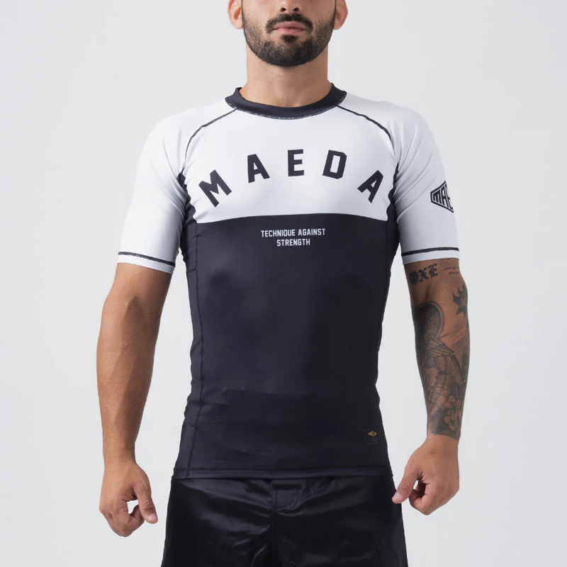 ../../aimeos/1.d/files/maeda-tori-rashguard-white267201.jpeg